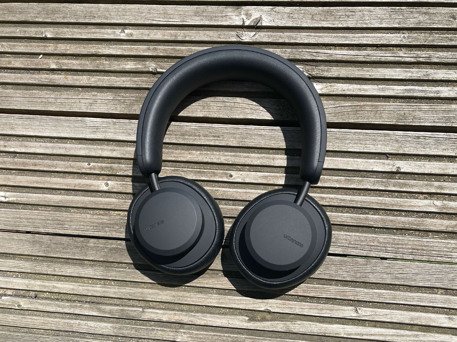 Top wireless headset online brands